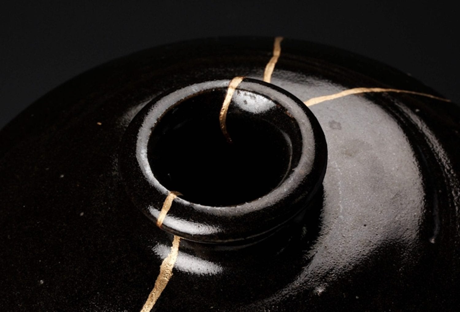 Decorative Jar with Gold Repairs by Living National Treasure Yuzo Kondo