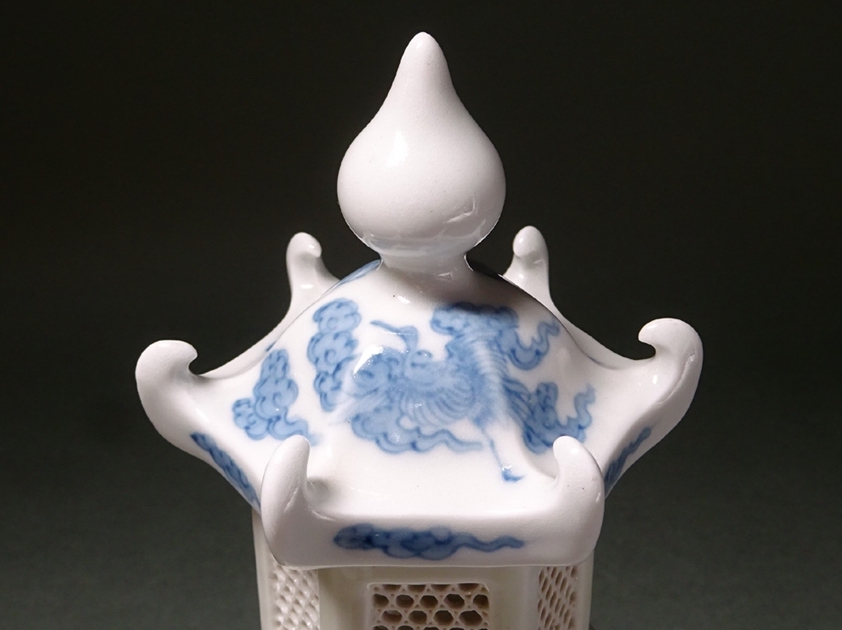 Late Edo Hirado Lantern with Serpentine Dragons