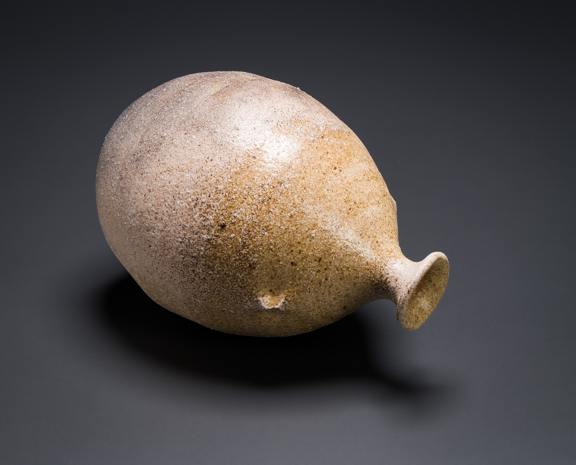 An Iga-yaki Vase by Nagatani Yasuhiro
